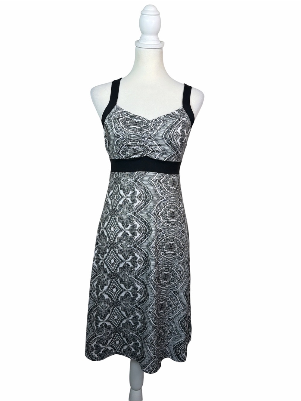 prAna Women’s Small Black White Paisley Midi Dress Built In Bra Active Travel